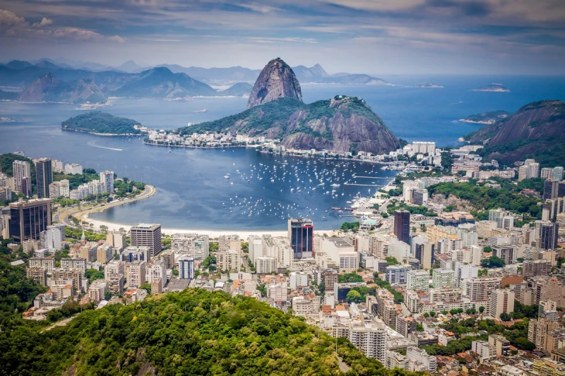 Zuckerhut (Pão de Açúcar) und Baía de Guanabara in Rio de Janeiro, Brasilien. Foto: Pixabay, CC0