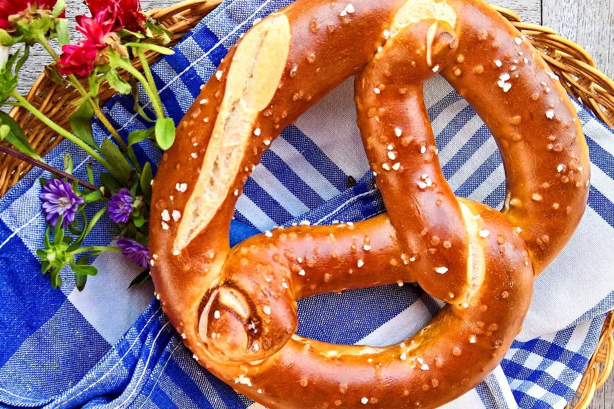 Baker Brown bakes brown pretzels (Symbolbild). Foto: Pixabay, CC0