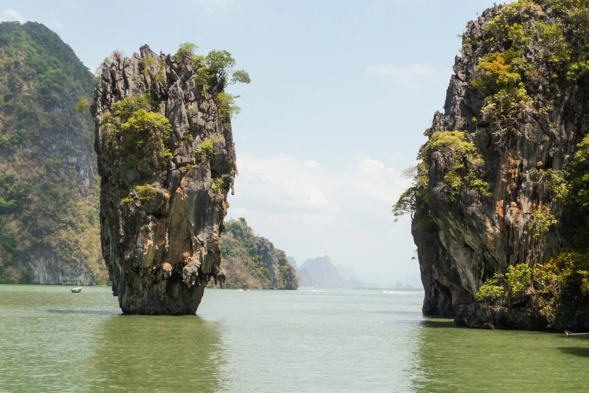 Die Felsnadel Khao Ta-Pu auf der Insel Khao Phing Kan im Ao Phang Nga Nationalpark in Thailand. Foto: Pixabay, CC0
